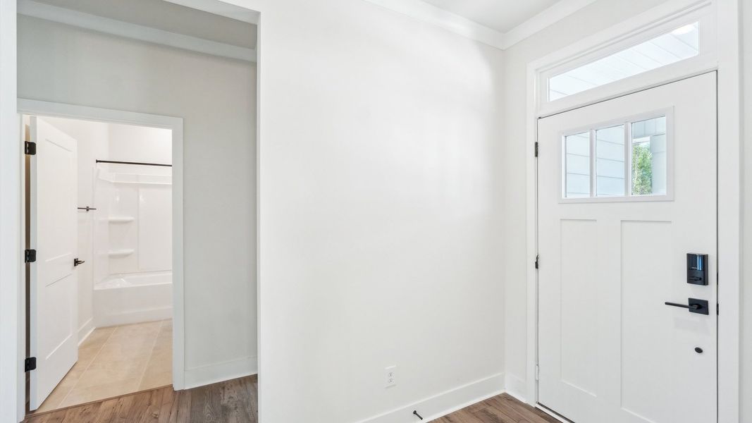 Representative unfurnished interior of a home built from the Sycamore by D.R. Horton in Westport, York (Image 13).