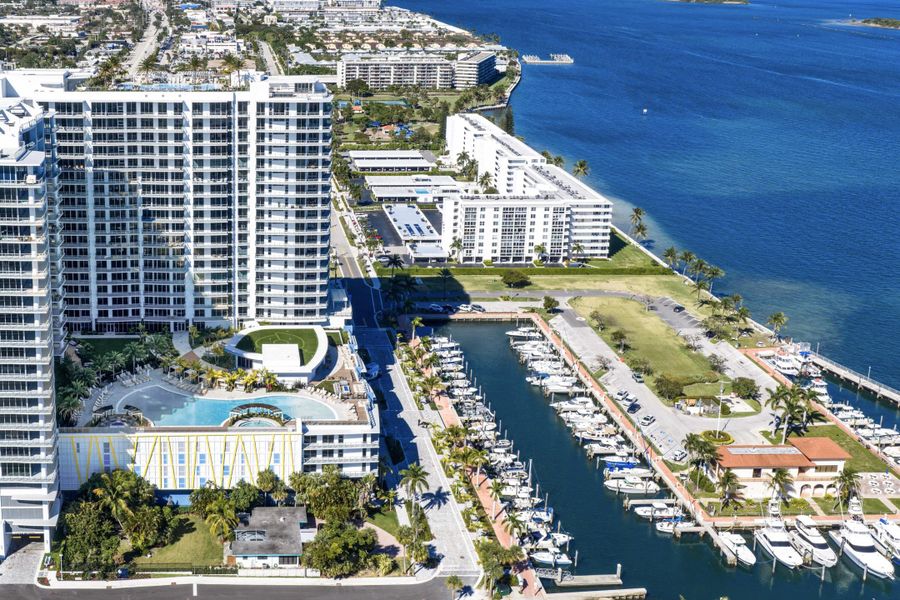 Nautilus 220 21E - 10