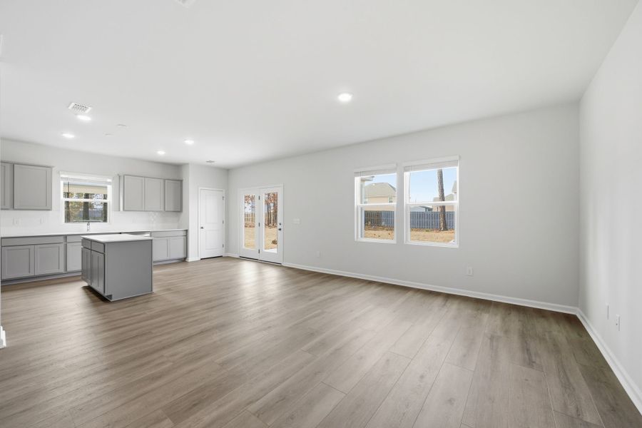 Spacious, unfurnished interior of a new home in Grand Arbor, Blythewood (Image 23).