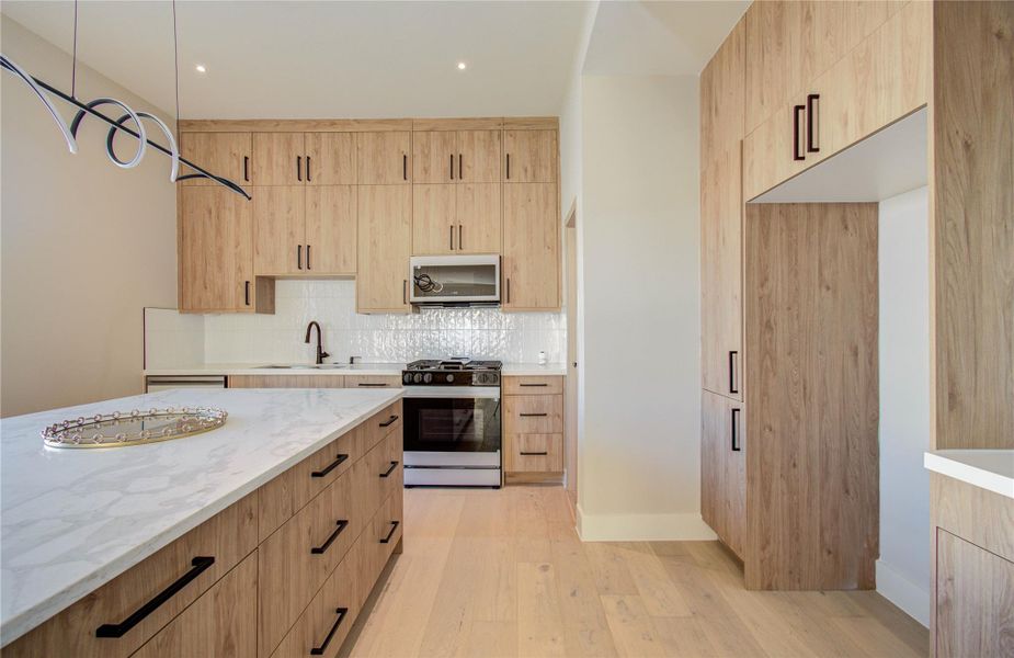 Furnished interior view inside a new home in , Houston (Image 39).