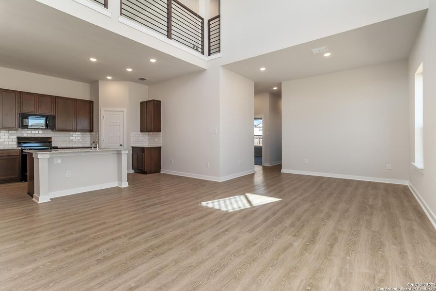 Spacious, unfurnished interior of a new home in Applewhite Meadows, San Antonio (Image 23). Spacious, unfurnished interior of a new home in Applewhite Meadows, San Antonio (Image 23).