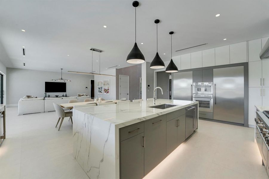 House-8 House-8