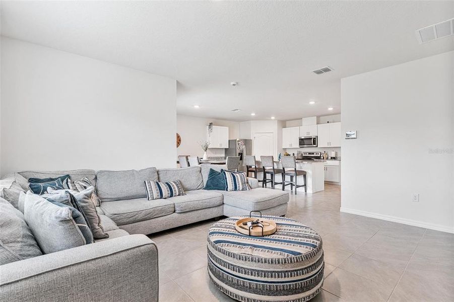 Furnished interior view inside a new home in , Deland (Image 12).