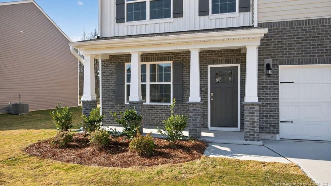 1095 Shoreline Drive