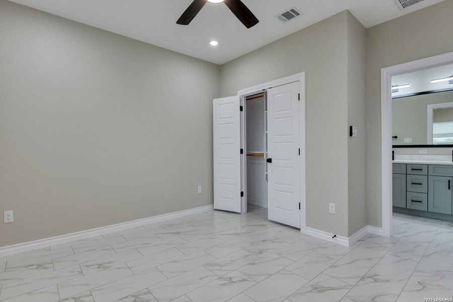 Spacious, unfurnished interior of a new home in , Kirby (Image 17).