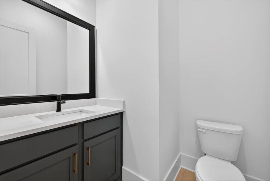 Furnished interior view inside a new home in Livingstone Park, Kennesaw (Image 10).
