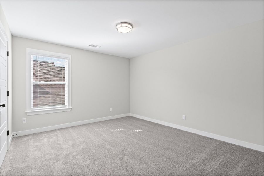 Spacious, unfurnished interior of a new home in Lockwood, Collierville (Image 26).