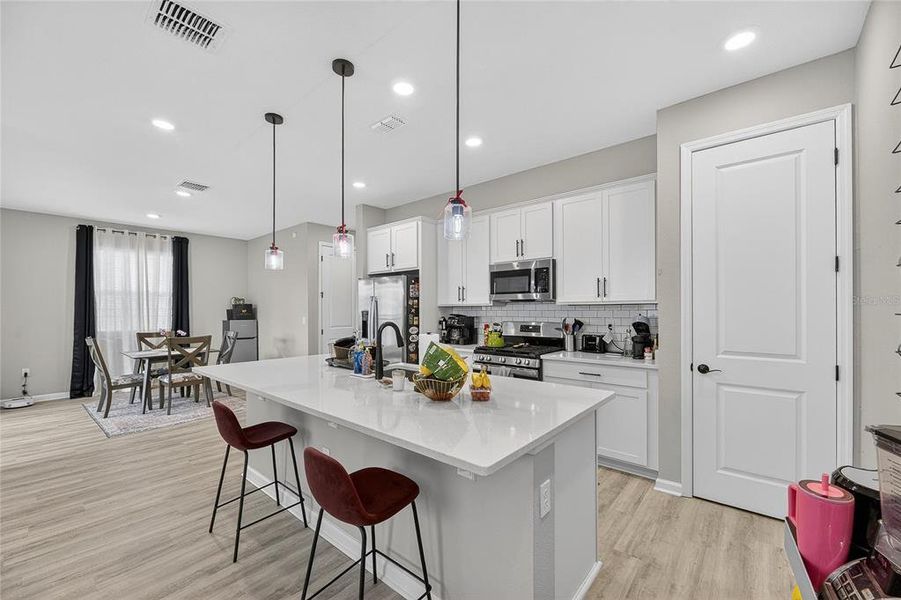 Furnished interior view inside a new home in , Apollo Beach (Image 20).
