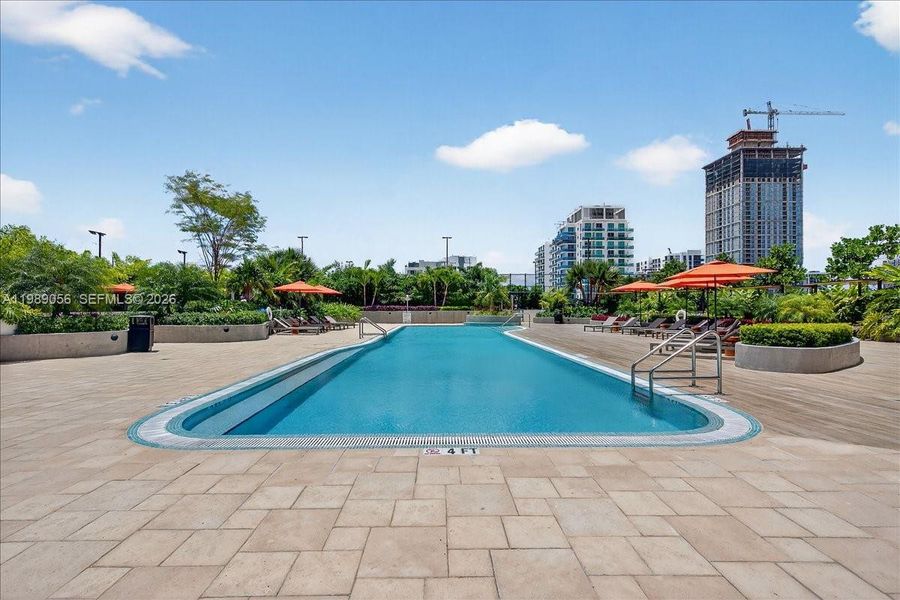 Community amenities in , Miami (Image 43).