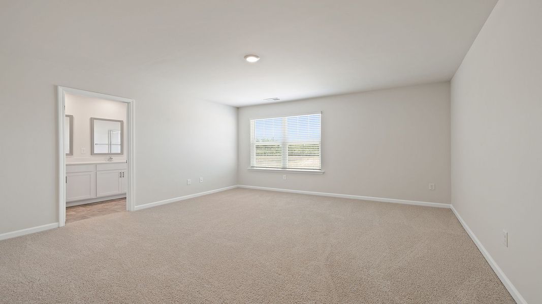 Spacious, unfurnished interior of a new home in Harrier Point, Woodruff (Image 32).