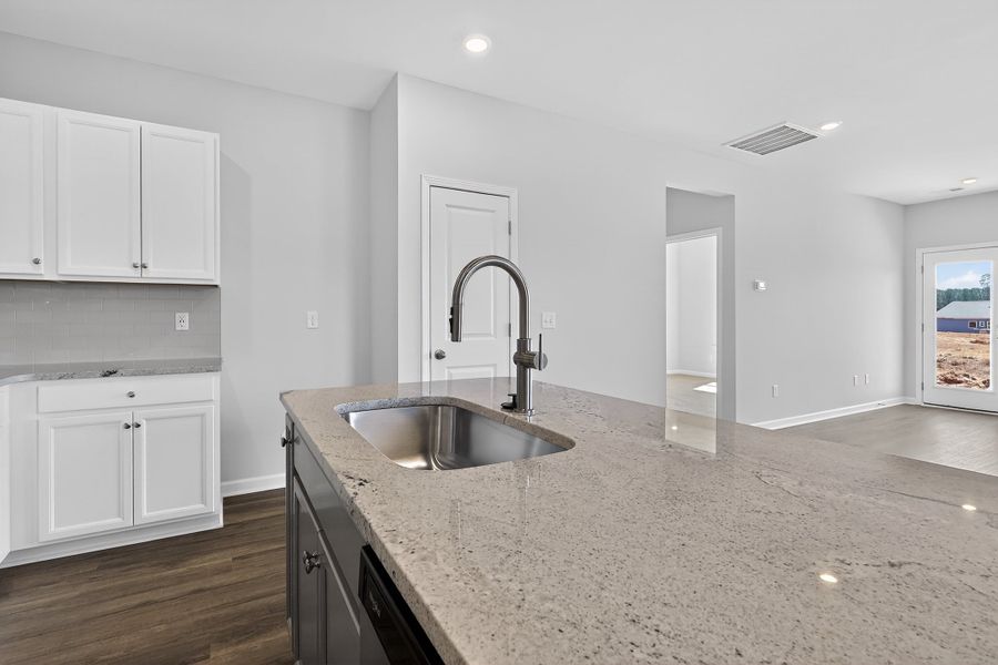 10 Leacock Drive, Fountain Inn, SC.  - Slide 26