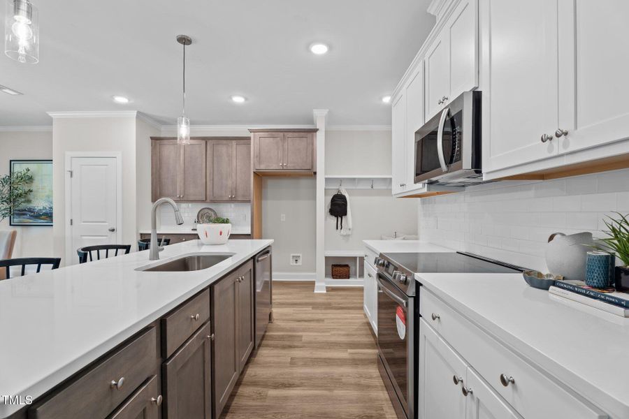 22-web-or-mls-DSC06493 22-web-or-mls-DSC06493