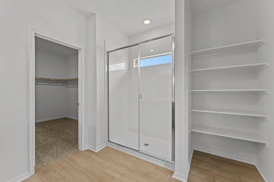 Spacious, unfurnished interior of a new home in , Georgetown (Image 33).