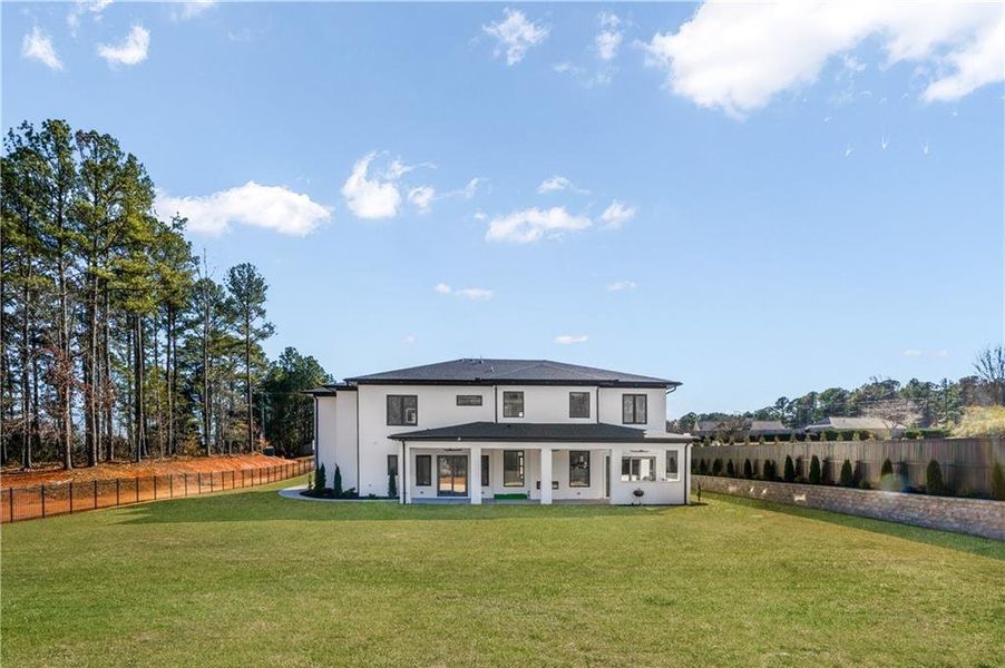 Exterior details and patio area of a home in , Lawrenceville (Image 33).