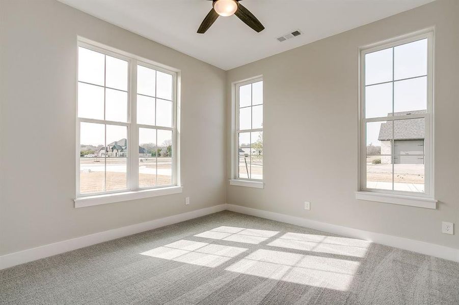 Spacious, unfurnished interior of a new home in , Granbury (Image 37).