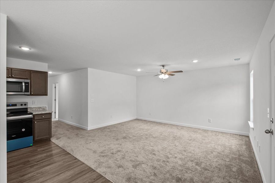 Representative unfurnished interior of a home built from the Lexington by Enchanted Homes in Arcadia Village, Spartanburg (Image 12).