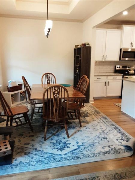 Image 33 of a home in .