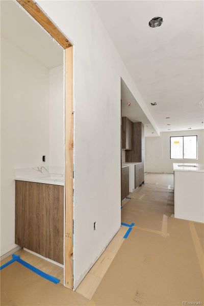 Image 27 of a home in .