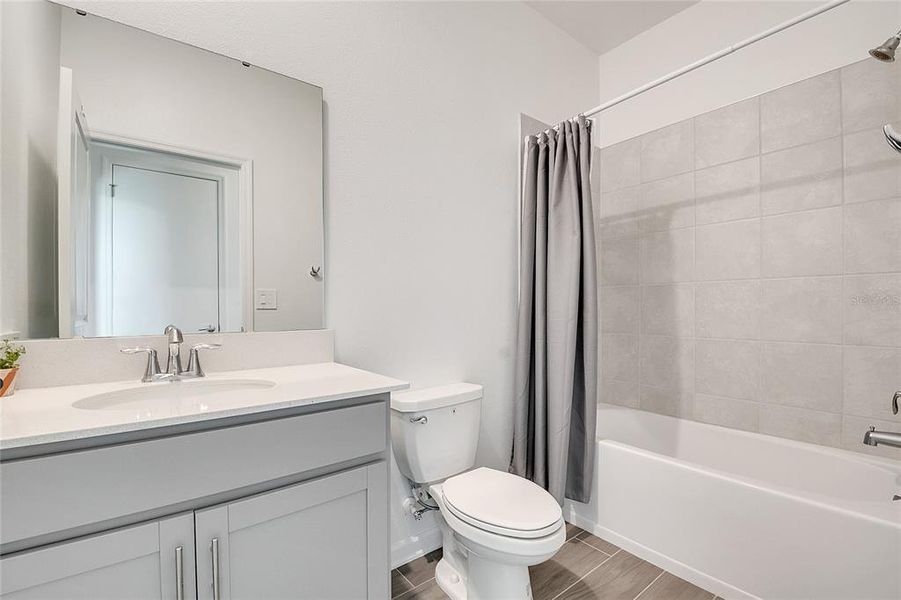 Furnished interior view inside a new home in , St. Cloud (Image 10).