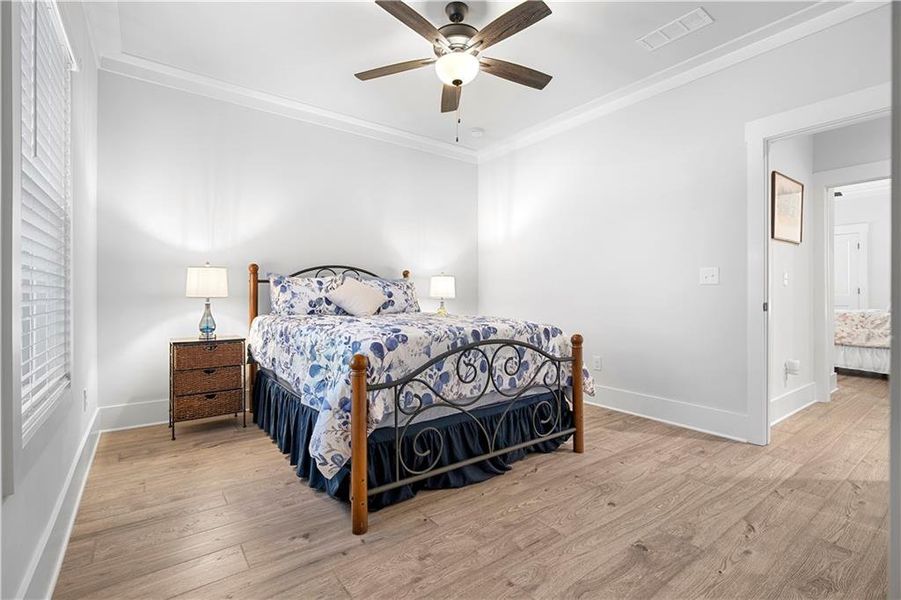 Furnished interior view inside a new home in , Monroe (Image 13).
