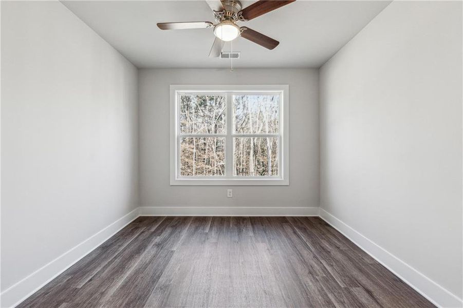 Spacious, unfurnished interior of a new home in , Talking Rock (Image 30).