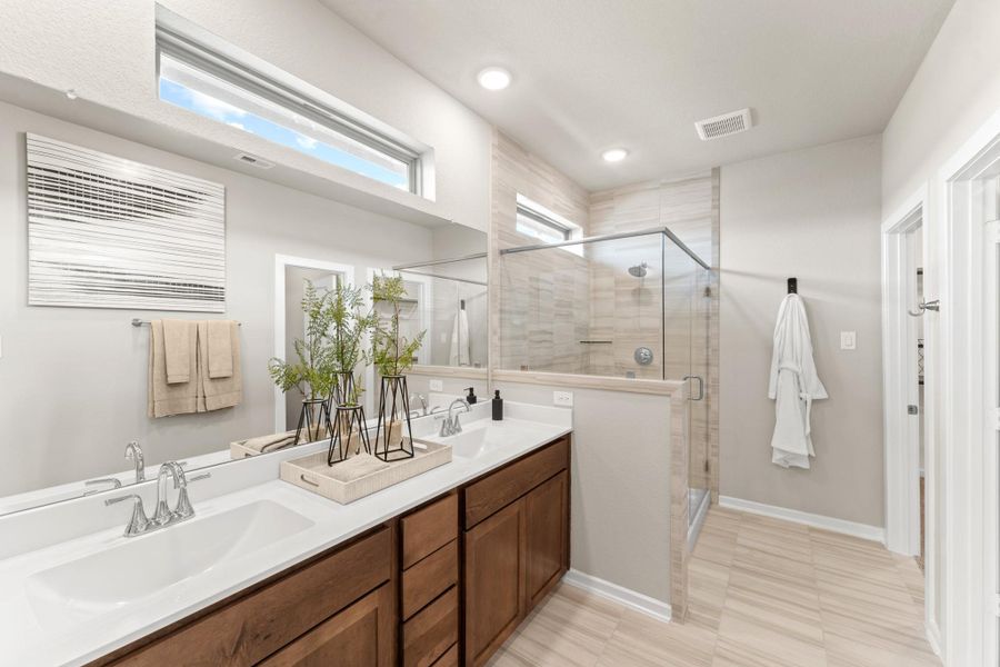 Furnished interior view inside a new home in Balmoral, Atascocita (Image 29).