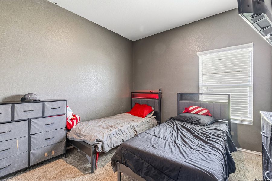 Furnished interior view inside a new home in Lonesome Dove, San Antonio (Image 6).