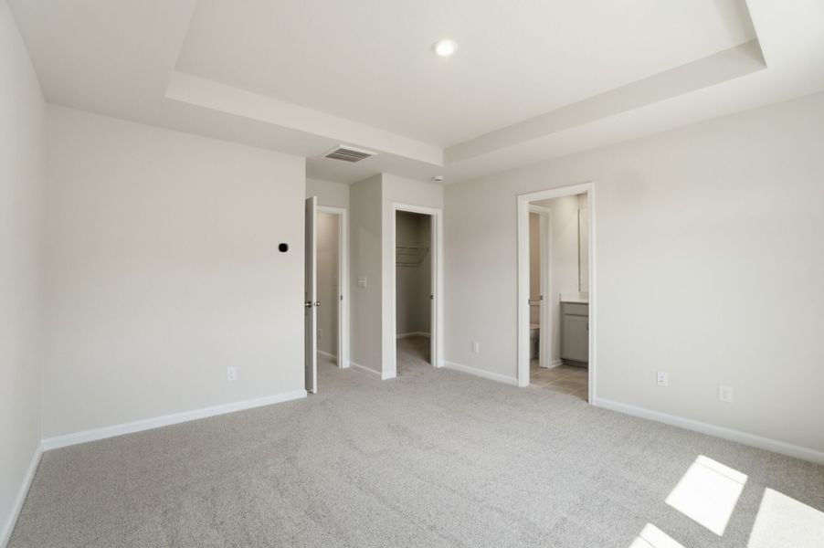 Spacious, unfurnished interior of a new home in Arbor Chase, Clover (Image 19). Spacious, unfurnished interior of a new home in Arbor Chase, Clover (Image 19).