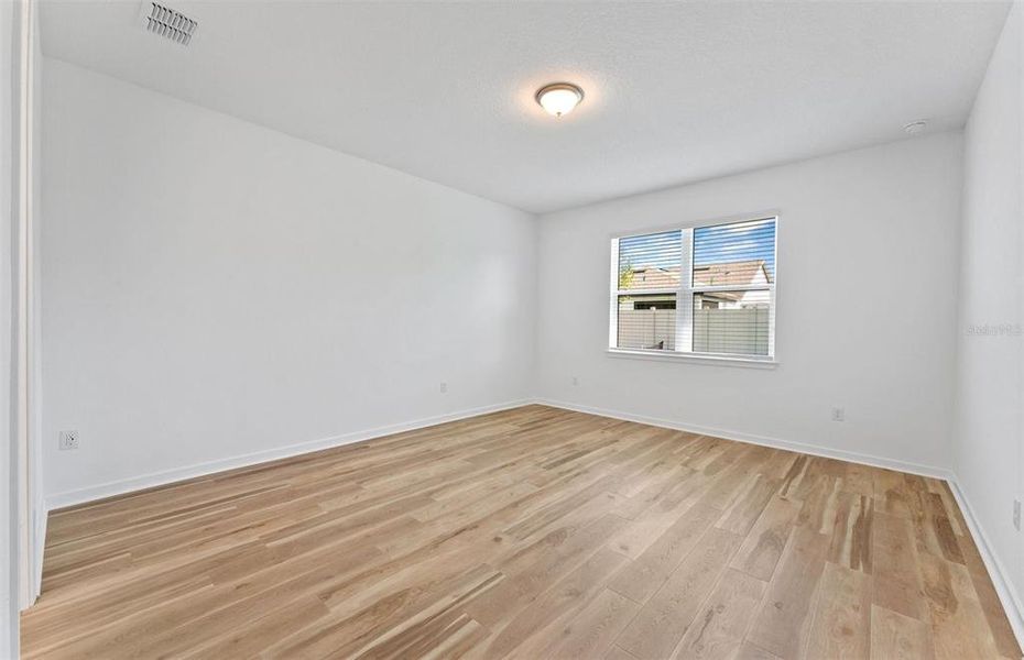 Spacious, unfurnished interior of a new home in , Riverview (Image 12).