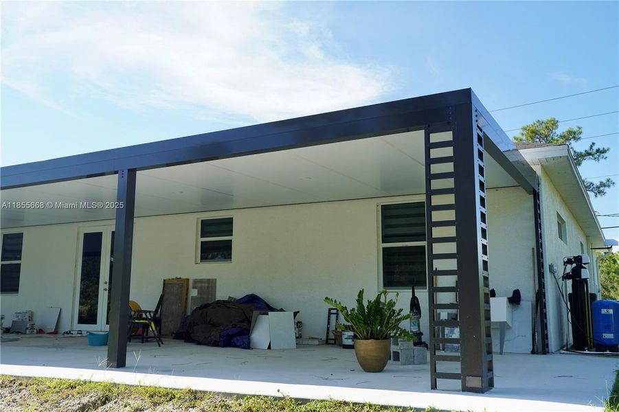 Image 66 of a home in .