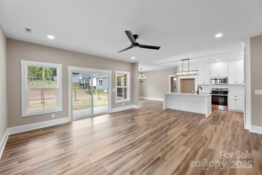 Spacious, unfurnished interior of a new home in , Kings Mountain (Image 21). Spacious, unfurnished interior of a new home in , Kings Mountain (Image 21).