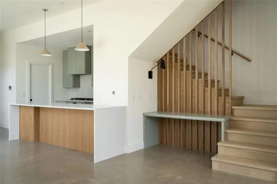 Image 11 of a home in . Image 11 of a home in .