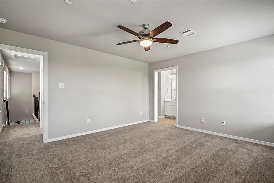 Spacious, unfurnished interior of a new home in Heartland Townhomes, Heartland (Image 17).