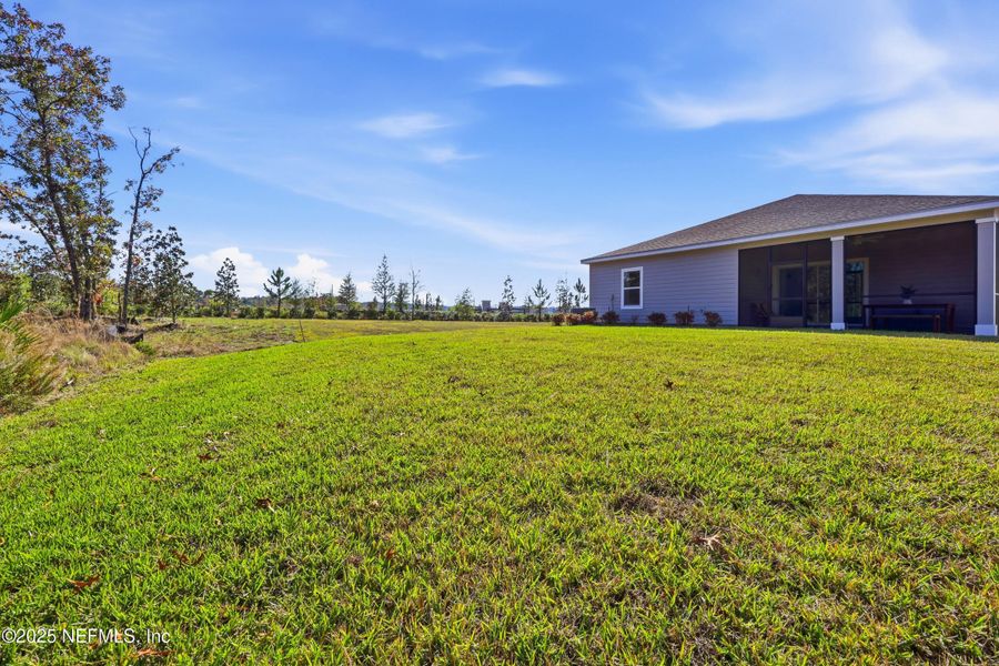 Exterior details and patio area of a home in , Green Cove Springs (Image 4). Exterior details and patio area of a home in , Green Cove Springs (Image 4).