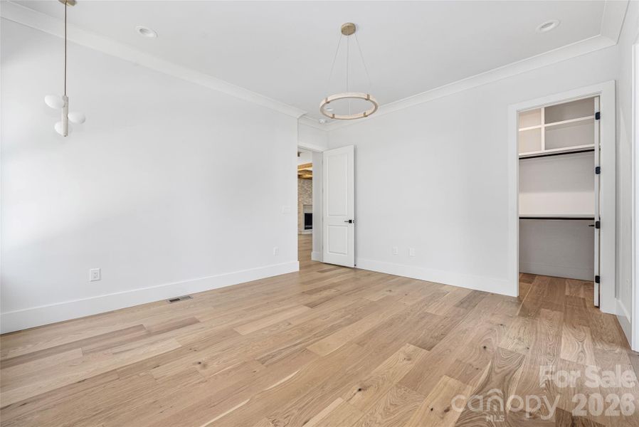 Primary suite.