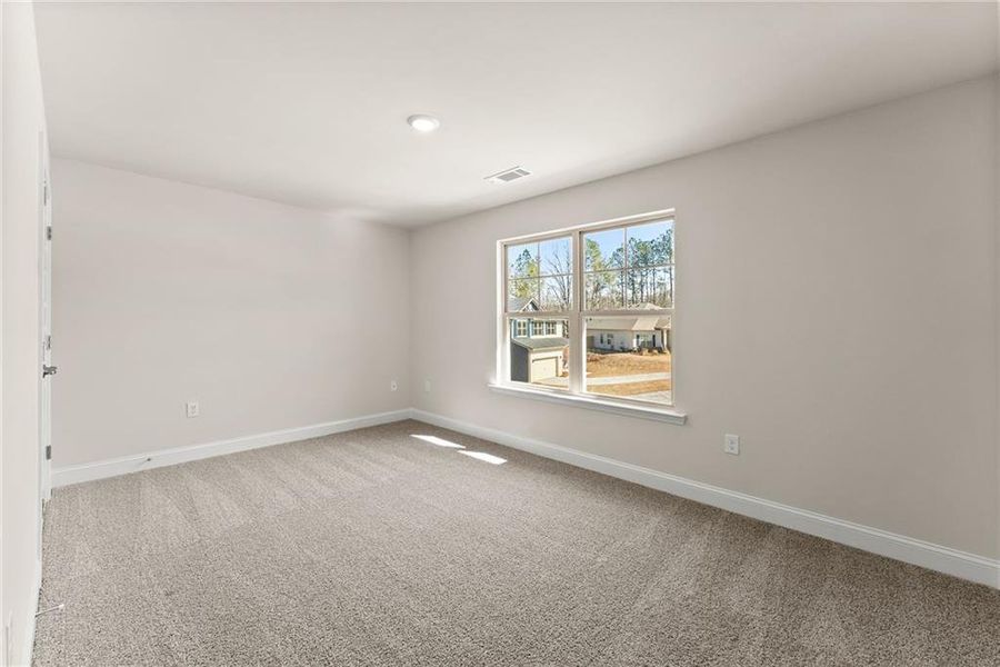 Spacious, unfurnished interior of a new home in Magnolia Villas, Cornelia (Image 47).