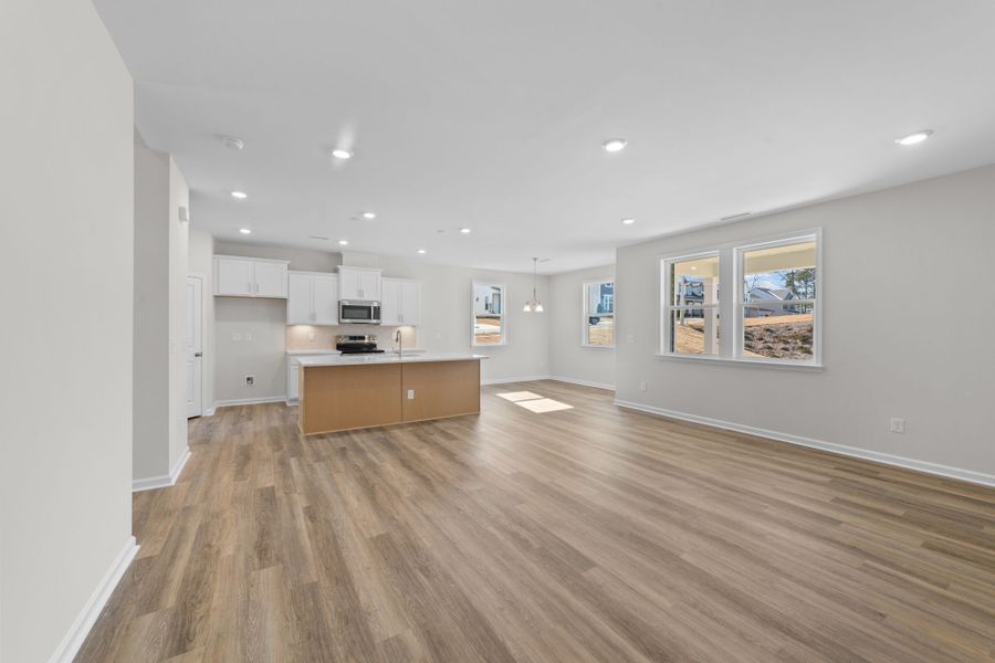 Spacious, unfurnished interior of a new home in Neill's Pointe, Angier (Image 18).