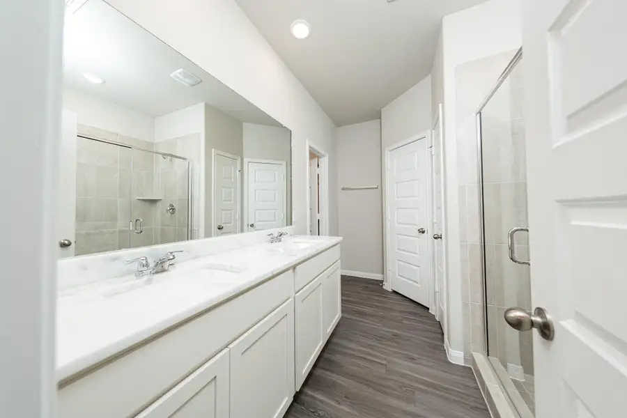 Furnished interior view inside a new home in Lake Conroe Area Homes, Montgomery (Image 5).