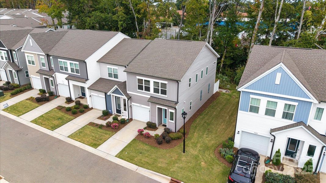 Image 36 of a home in .