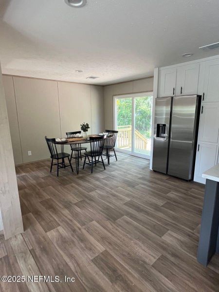 Furnished interior view inside a new home in , Callahan (Image 10).