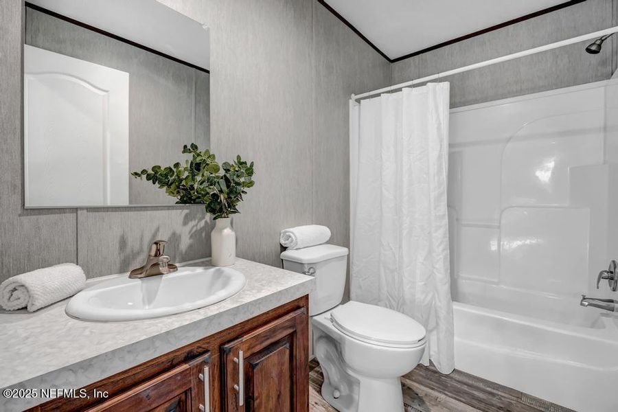 Image 34 of a home in .