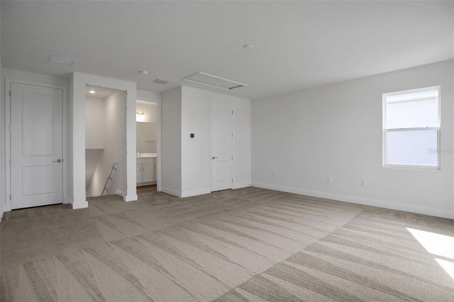 Spacious, unfurnished interior of a new home in Seaire, Parrish (Image 36).