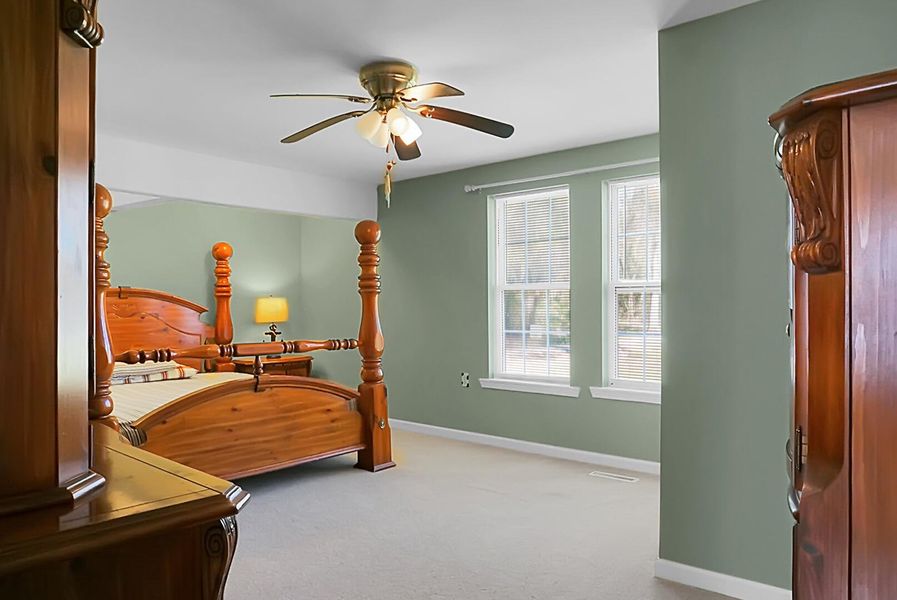 Furnished interior view inside a new home in , Bonneau (Image 75).