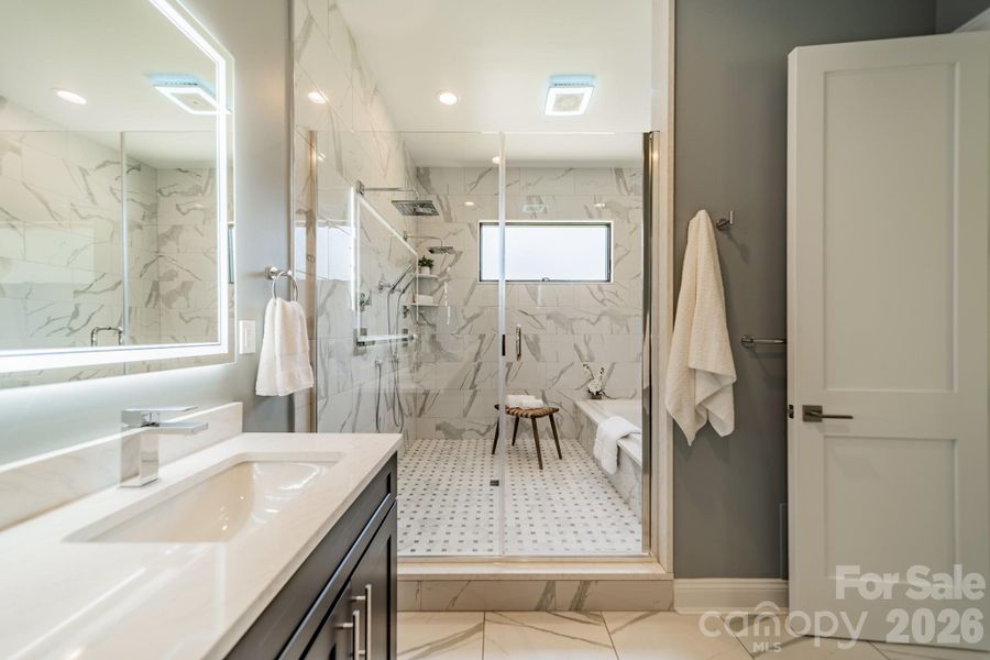 Furnished interior view inside a new home in , Wesley Chapel (Image 18). Furnished interior view inside a new home in , Wesley Chapel (Image 18).