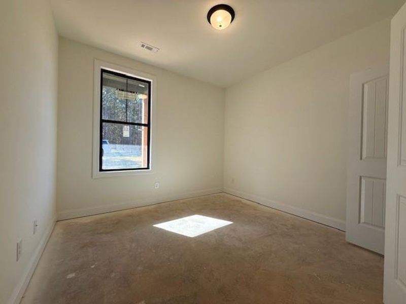 Image 19 of a home in .