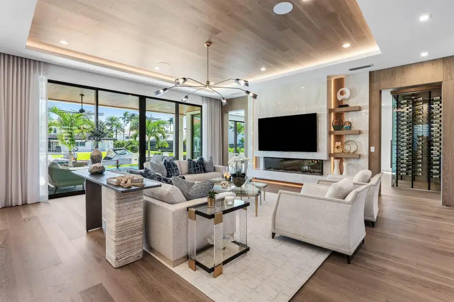 007-590PhillipsDrive-BocaRaton-FL-33432-