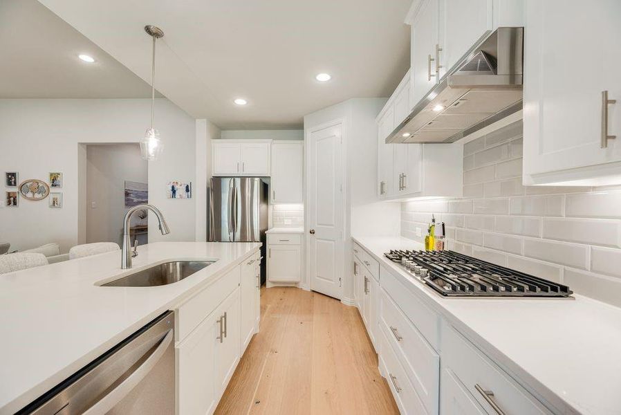 Furnished interior view inside a new home in Reunion, Rhome (Image 14).