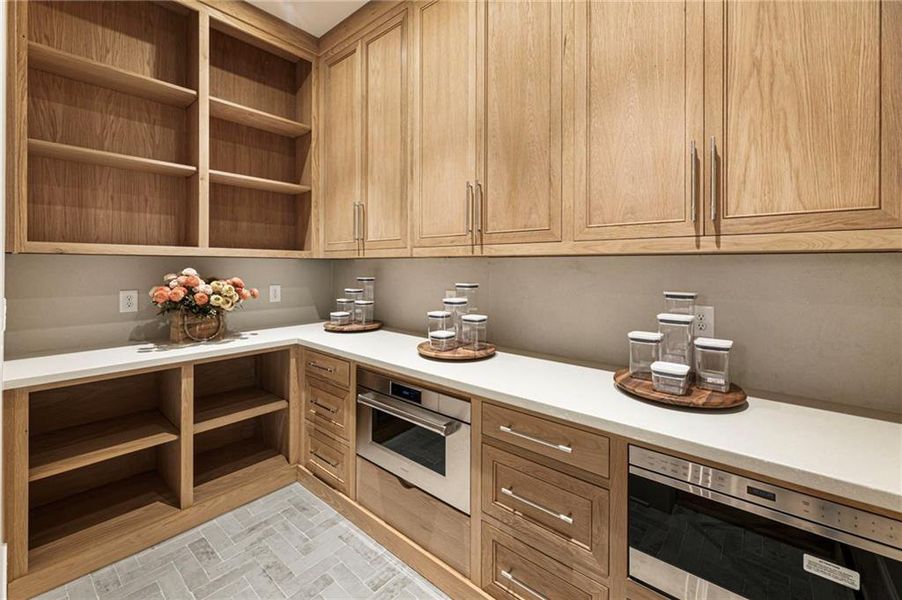 Furnished interior view inside a new home in , Alpharetta (Image 11).