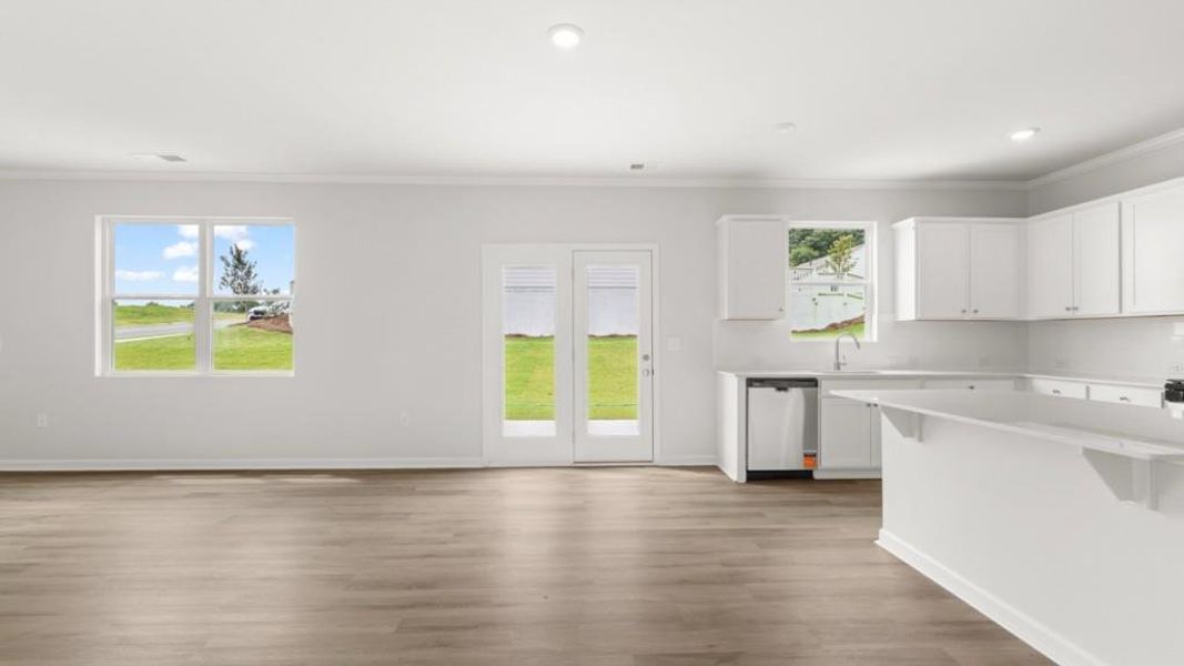 Spacious, unfurnished interior of a new home in Liberty Crossing, Braselton (Image 30).