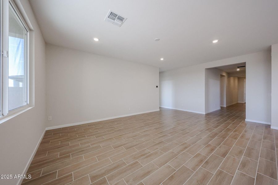 17-Century-Communities_Lakes-at-Rancho-E